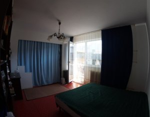 Lakás 4 szobák eladó on Cluj-napoca, Zóna Manastur