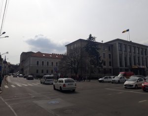 Lakás 5 szobák eladó on Cluj-napoca, Zóna Centru