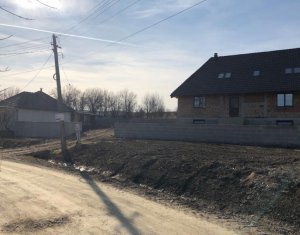 Nyaralók eladó on Barai