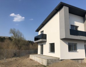 , 120m2 on Floresti