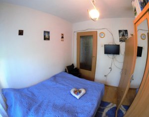 Lakás 4 szobák eladó on Cluj-napoca, Zóna Manastur