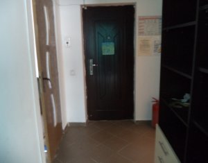 Üzlethelyiség kiadó on Floresti