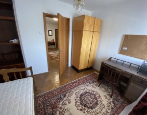 Lakás 3 szobák kiadó on Cluj-napoca, Zóna Plopilor