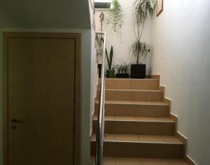 , 120m2 on Floresti