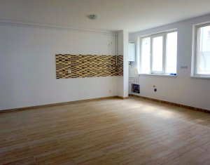 Iroda kiadó, 74m2 on Floresti