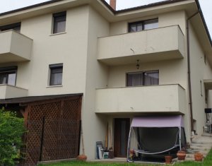 Ház 6 szobák kiadó on Cluj-napoca, Zóna Europa