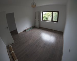 Ház 4 szobák kiadó on Cluj-napoca, Zóna Manastur