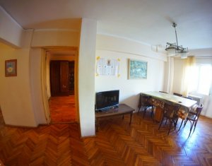 Lakás 4 szobák eladó on Cluj-napoca, Zóna Marasti