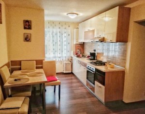 Lakás 3 szobák eladó on Cluj-napoca, Zóna Manastur