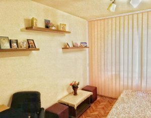 Lakás 3 szobák eladó on Cluj-napoca, Zóna Manastur