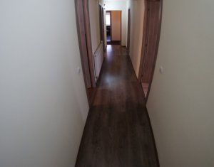 Lakás 4 szobák kiadó on Cluj-napoca, Zóna Manastur