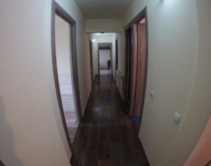 Lakás 4 szobák kiadó on Cluj-napoca, Zóna Manastur