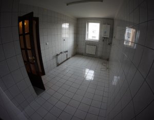 Ház 10 szobák eladó on Cluj-napoca, Zóna Zorilor