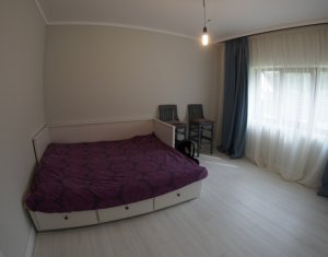 Ház 4 szobák eladó on Cluj-napoca, Zóna Manastur