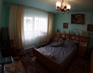 Lakás 3 szobák eladó on Cluj-napoca, Zóna Manastur