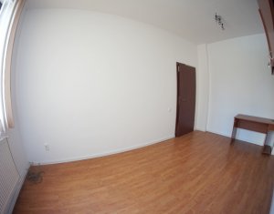 Bureau à louer dans Cluj-napoca, zone Centru