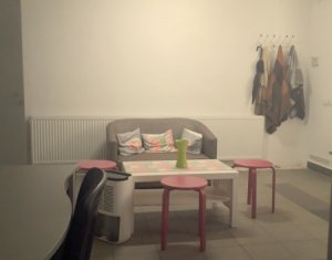 Bureau à louer dans Cluj-napoca, zone Centru