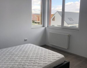 Lakás 3 szobák eladó on Floresti