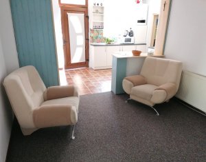 Appartement 3 chambres à louer dans Cluj-napoca, zone Centru