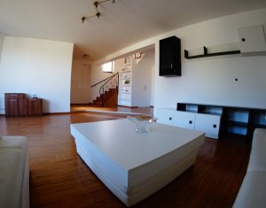 Maison 4 chambres à vendre dans Sannicoara