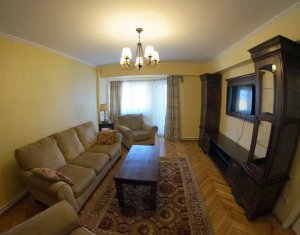 Lakás 3 szobák kiadó on Cluj-napoca, Zóna Centru