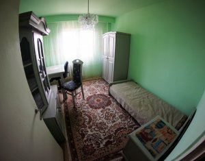 Appartement 3 chambres à louer dans Cluj-napoca, zone Marasti
