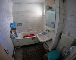 Appartement 3 chambres à louer dans Cluj-napoca, zone Marasti