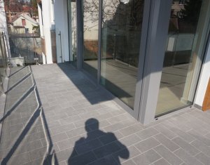 Lakás 4 szobák kiadó on Cluj-napoca, Zóna Grigorescu