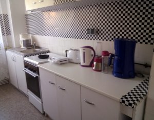 Appartement 4 chambres à louer dans Cluj-napoca, zone Grigorescu