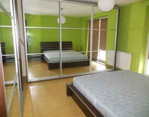 Lakás 4 szobák kiadó on Cluj-napoca, Zóna Manastur
