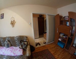 Appartement 3 chambres à louer dans Cluj-napoca, zone Manastur