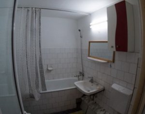 Appartement 3 chambres à louer dans Cluj-napoca, zone Manastur