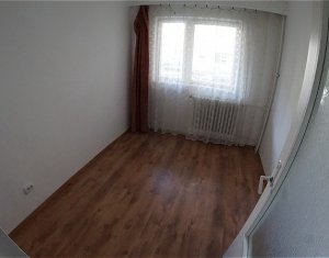 Lakás 4 szobák kiadó on Cluj-napoca, Zóna Manastur