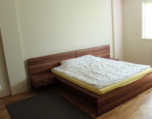 Appartement 4 chambres à louer dans Cluj-napoca, zone Europa