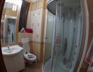 Appartement 4 chambres à louer dans Cluj-napoca, zone Centru