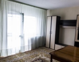 Appartement 3 chambres à louer dans Cluj-napoca, zone Marasti