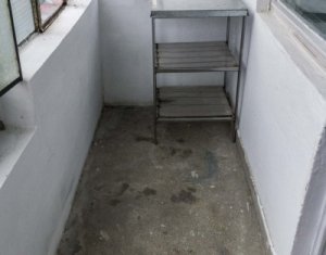Appartement 3 chambres à louer dans Cluj-napoca, zone Marasti