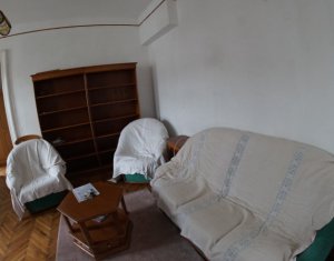 Appartement 4 chambres à louer dans Cluj-napoca, zone Centru