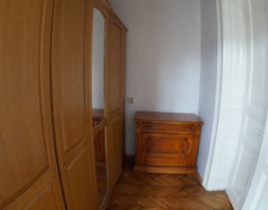 Appartement 4 chambres à louer dans Cluj-napoca, zone Centru