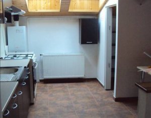 Appartement 4 chambres à louer dans Cluj-napoca, zone Centru