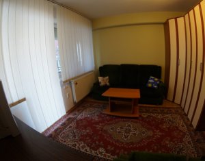 Appartement 4 chambres à louer dans Cluj-napoca, zone Centru