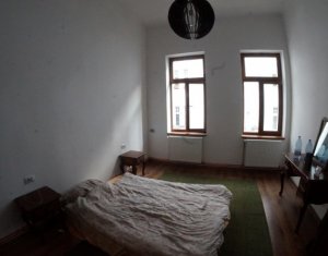 Lakás 4 szobák kiadó on Cluj-napoca, Zóna Centru