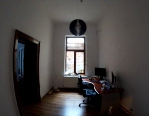 Lakás 4 szobák kiadó on Cluj-napoca, Zóna Centru