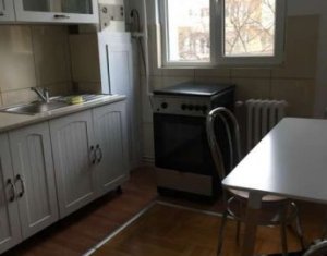 Appartement 3 chambres à louer dans Cluj-napoca, zone Marasti