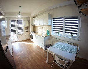 Appartement 4 chambres à louer dans Cluj-napoca, zone Buna Ziua