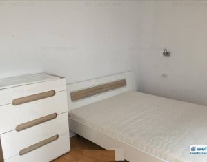 Appartement 3 chambres à louer dans Cluj-napoca, zone Centru