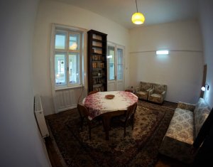 Lakás 3 szobák kiadó on Cluj-napoca, Zóna Centru