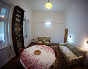 Lakás 3 szobák kiadó on Cluj-napoca, Zóna Centru