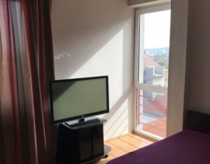 Appartement 4 chambres à louer dans Cluj-napoca, zone Andrei Muresanu