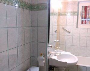 Lakás 4 szobák kiadó on Cluj-napoca, Zóna Manastur